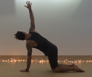 Extend arm up, stacking the shoulders